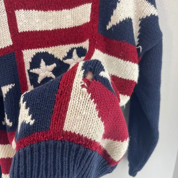 VTG 90s Grunge Thrashed Patriotic Sweater M American Flag Stars Stripes Knit - Picture 5 of 11